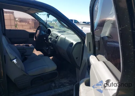 2006 Ford F-150 Stx/Xl/Xlt z USA, uszkodzony, nr VIN 1FTRX12W26NA49240